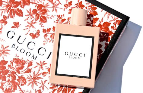 đánh giá gucci bloom